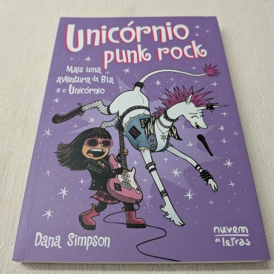 Dana Simpson - Bia e o Unicórnio - Unicórnio Punk Rock N.º 17