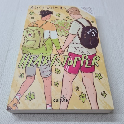 Alice Oseman -  Heartstopper: Volume 3 (Uma Viagem a Paris)
