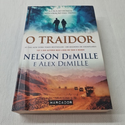 Nelson DeMille e Alex DeMille - O Traidor