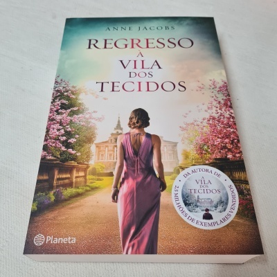 Anne Jacobs - Regresso à Vila dos Tecidos