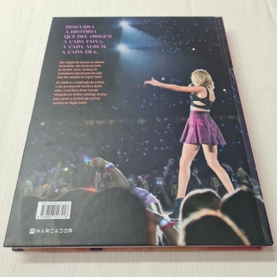 Annie Zaleski - Taylor Swift - As Histórias das Canções (defeito na capa)