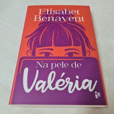 Elísabet Benavent - Na Pele deValéria