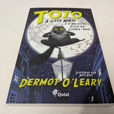 Dermot O'Leary - Toto, a Gata Ninja e a Incrível Fuga da Cobra Real