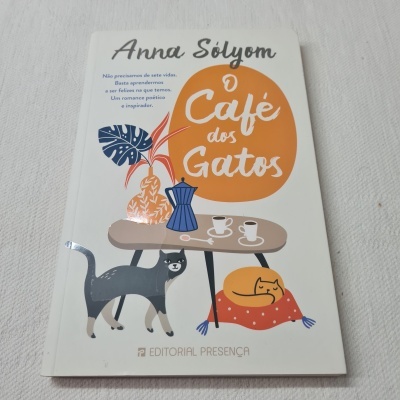 Anna Sólyom - O Café dos Gatos