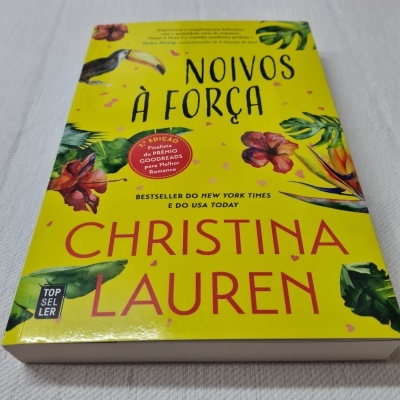 Christina Lauren - Noivos à Força