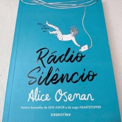 Alice Oseman - Rádio Silêncio