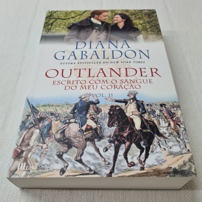 Diana Gabaldon -  Outlander N.º 8 - Vol. II (Escrito com o sangue do meu coração)