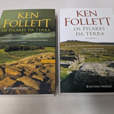 Ken Follett - Os Pilares da Terra - Volume I e II