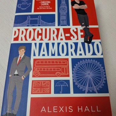 Alexis Hall - Procura-se Namorado