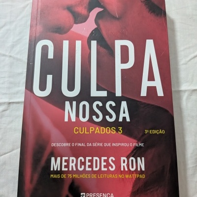 Mercedes Ron - Culpa Nossa (Culpados 3) (Defeito na capa)