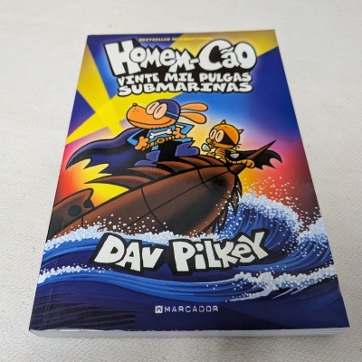 Dav Pilkey - Homem-Cão N.º 11 - Vinte mil pulgas submarinas