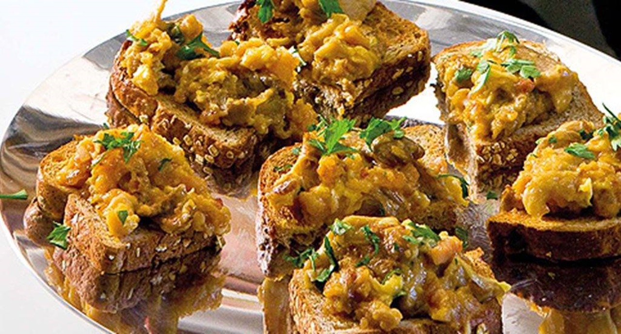 RECEITA DE COGUMELOS COM FARINHEIRA E OVOS MEXIDOS