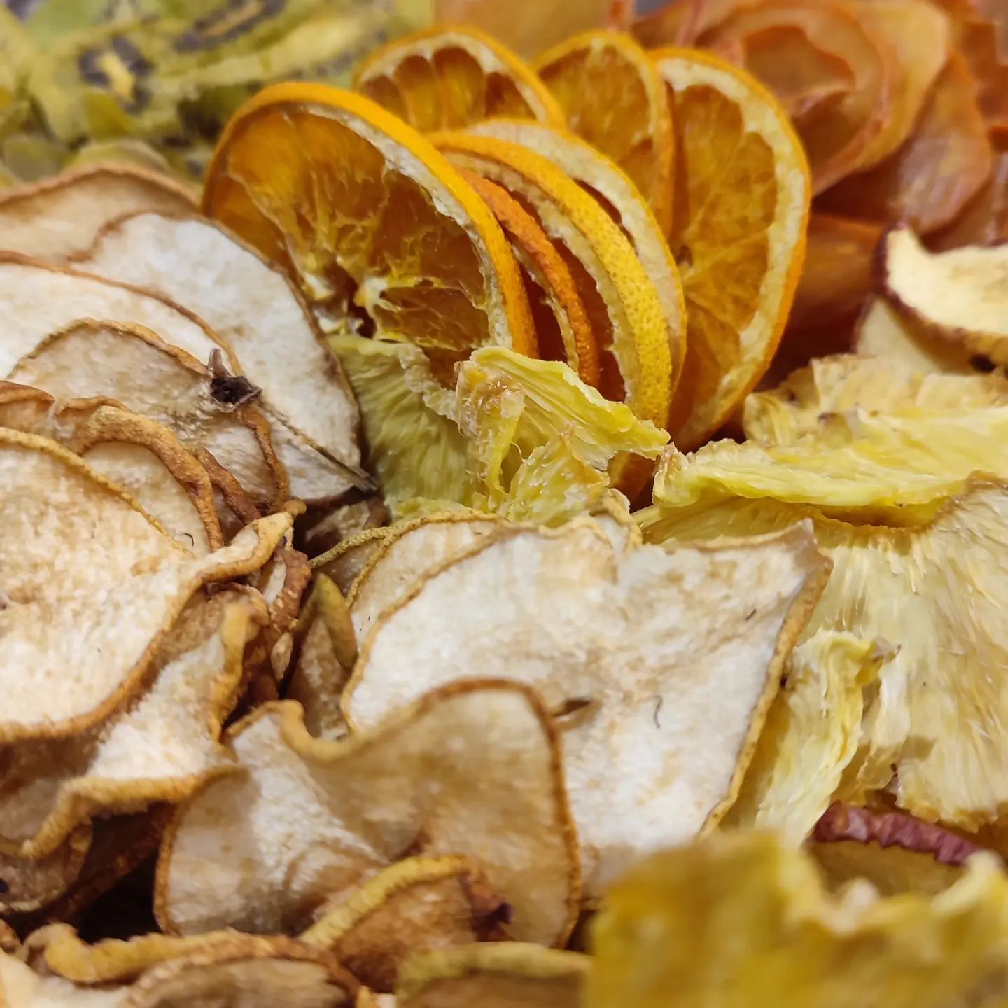 Banana&#x20;rodelas&#x20;desidratada&#x20;sem&#x20;gl&#x00FA;ten&#x20;biol&#x00F3;gica&#x20;-&#x20;pct.50g