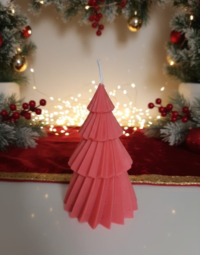 Pinheiro Vermelho Grande