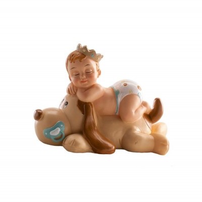 Menino batizado a dormir no cão und.