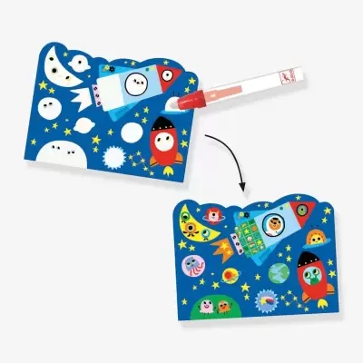 Conjuntos de autocolantes espaciais coloridos em fundo azul com caneta colorida