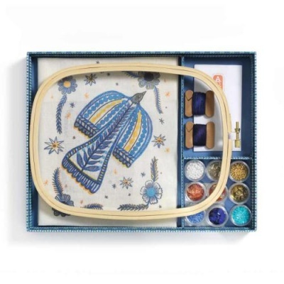 Atelier 59 Bordado com Missangas Pássaro - Djeco Arts & Crafts