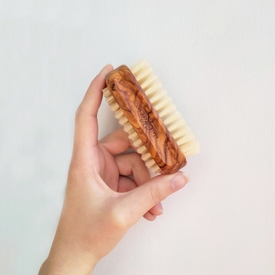 Escova Para Unhas em Madeira - Croll & Denecke Escova Para Unhas em Madeira - Croll & Denecke