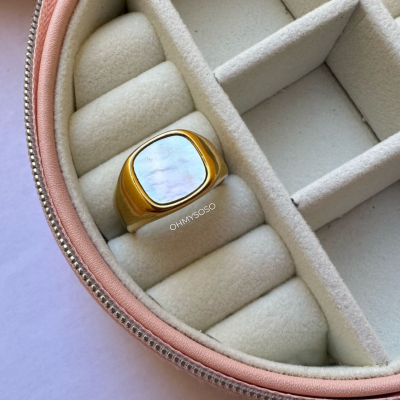 Anel Madrepérola Dourado