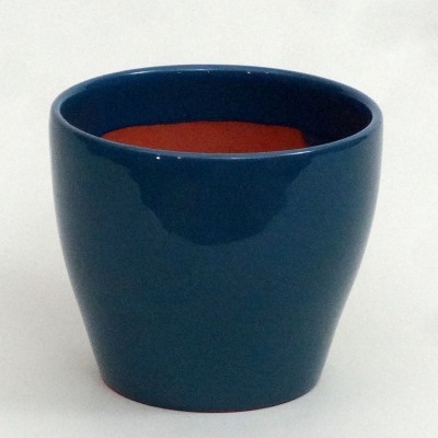Vaso de cerâmica azul com interior castanho avermelhado