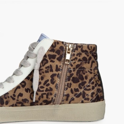 https://www.oliveclothescomplements.com/product/tenis-bota-corina-leopardo-24-25 https://www.oliveclothescomplements.com/product/tenis-bota-corina-leopardo-24-25
