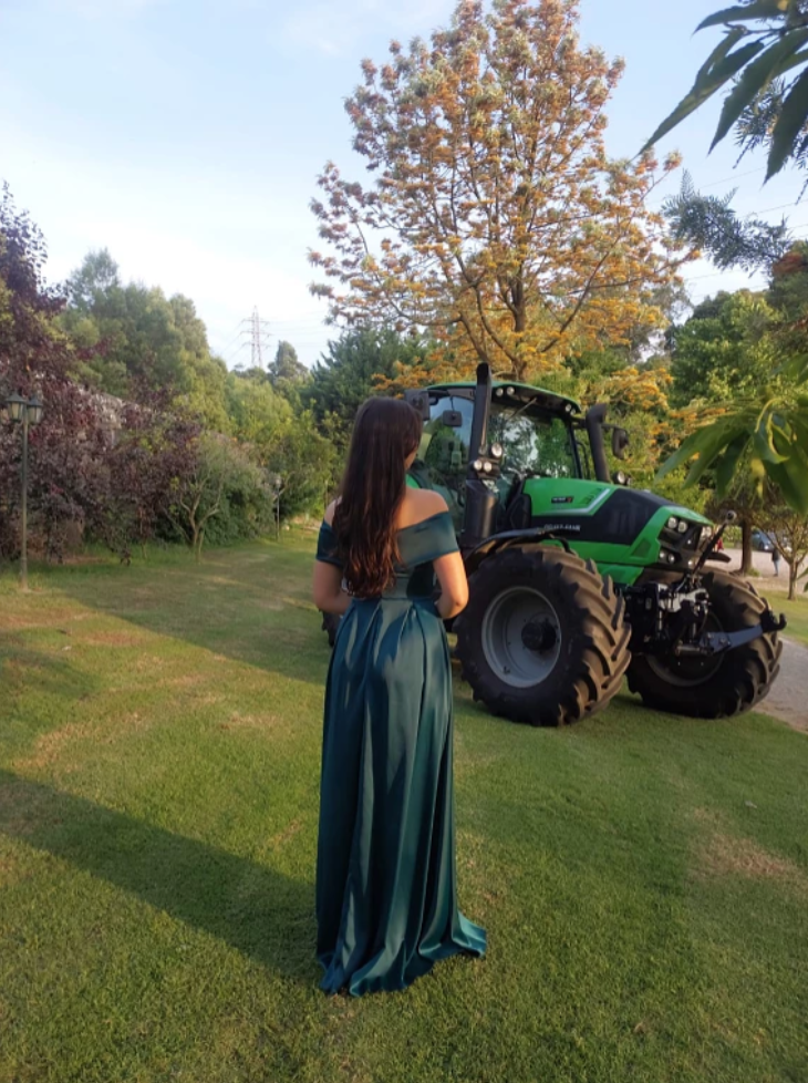 Pai, levas-me ao baile de trator?