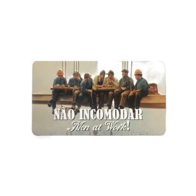 Íman Retro MMP 135 - Não incomodar: men at work!