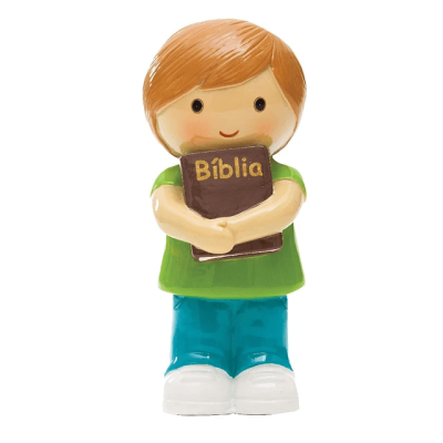 Menino com Bíblia (t-shirt verde)