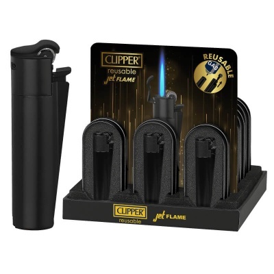 Isqueiros Clipper Jet Flame pretos reutilizáveis em suporte