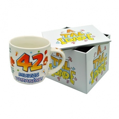 Caneca branca idade 42