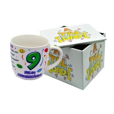 Caneca branca idade 09