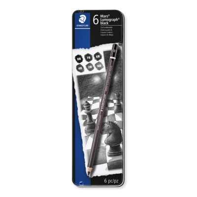 Estojo metálico azul com 6 lápis Staedtler Mars Lumograph preto e imagem de tabuleiro de xadrez