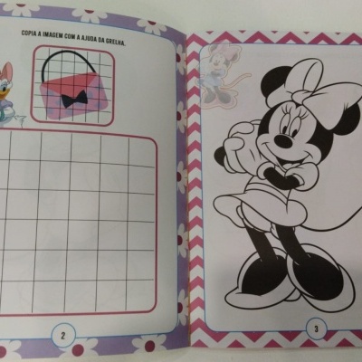 Livro super autocolantes e jogos - Minnie