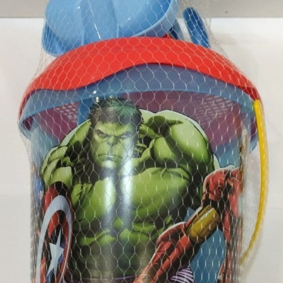 Conjunto de brinquedos de praia Avengers