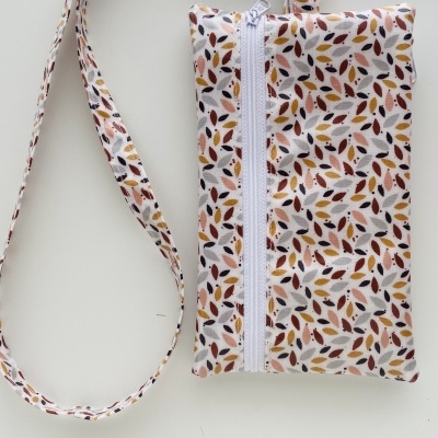 Bolsa Telemóvel Folhinhas Castanhas