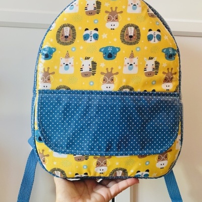Mochila Animais em Amarelo