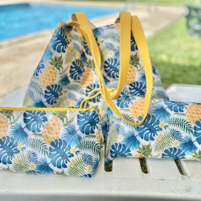 Necessaire Plastificada Grande Arruda Pineapple