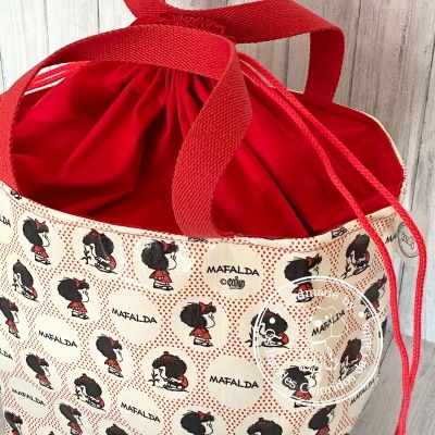 Lancheira Quadrada Mafalda Curiosa