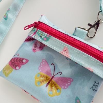 Bolsa Porta Cartões com fita P002