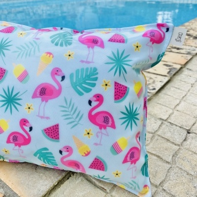 Almofada de Praia Flamingos e Gelados