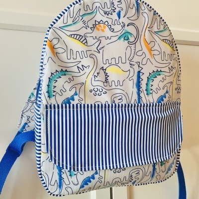 Mochila Dinossauros Desenhados