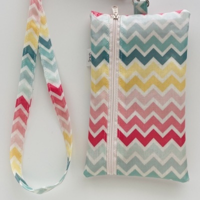 Bolsa Telemóvel Chevron às Cores