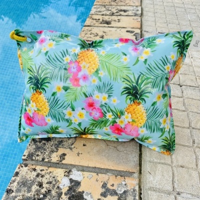 Almofada de Praia Tropical