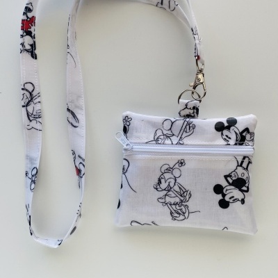 Bolsa Porta Cartões com fita P011