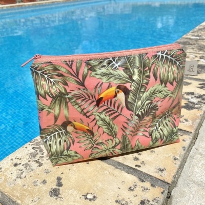 Necessaire Plastificada Pequena Tucanos Coral