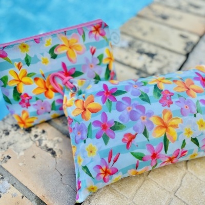 Necessaire Plastificada Pequena Caribian