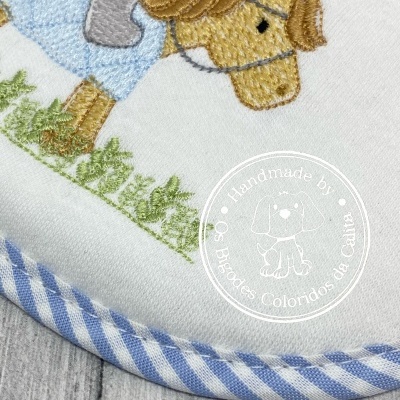 Babete Príncipe a cavalo