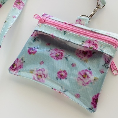 Bolsa Porta Cartões com fita P016