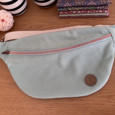 BumBag Nylon Impermeável 01