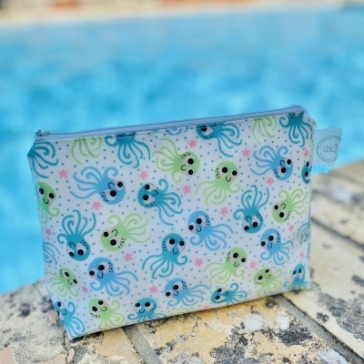 Necessaire Plastificada Pequena Polvos Coloridos